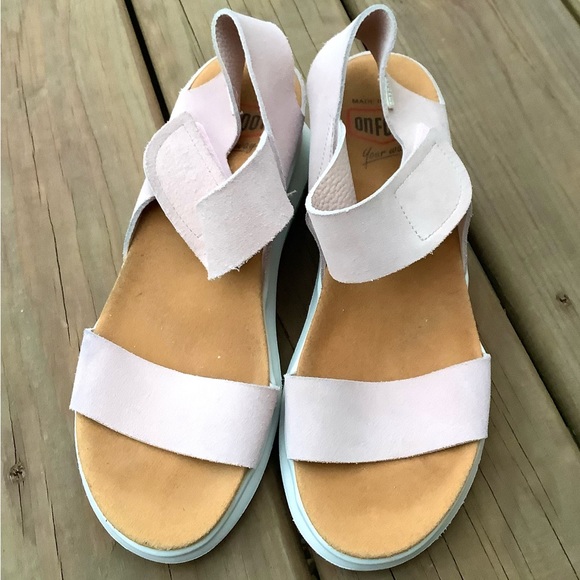 ON FOOT JAVA platform wedge sandals VERY COMFY 💖 - Picture 8 of 8